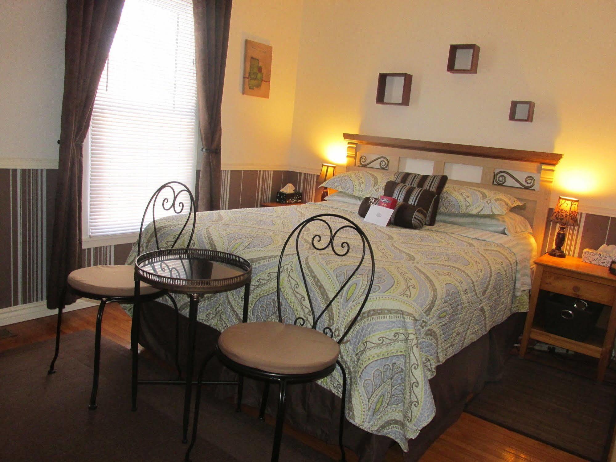 Cozy House B&B Ниагарски водопад Екстериор снимка