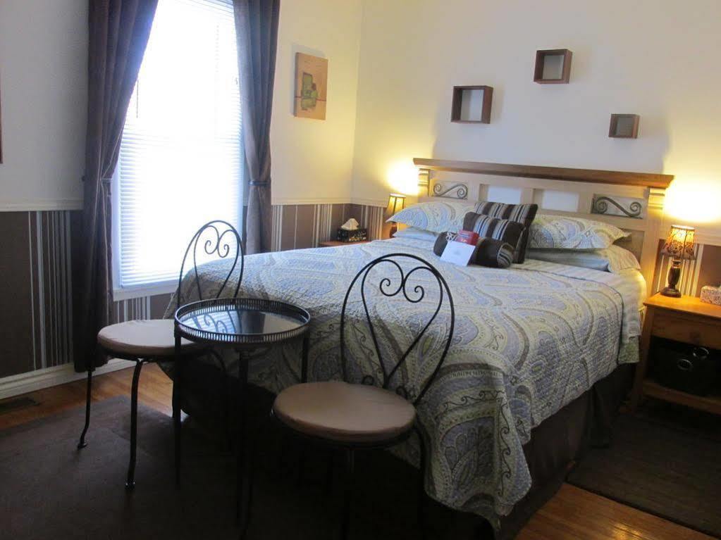 Cozy House B&B Ниагарски водопад Екстериор снимка
