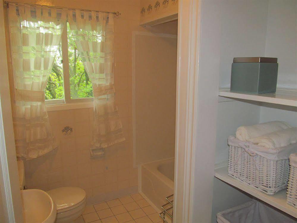 Cozy House B&B Ниагарски водопад Екстериор снимка